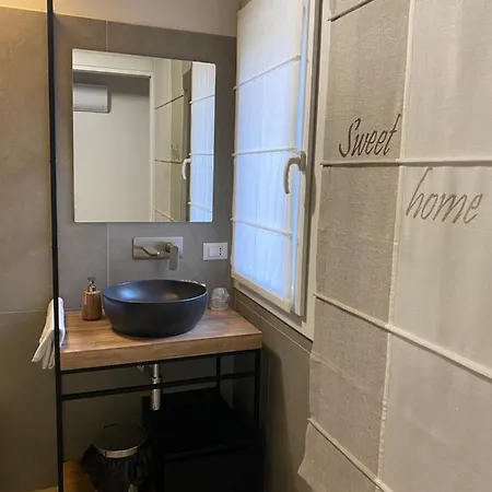 Elva House Apartment *